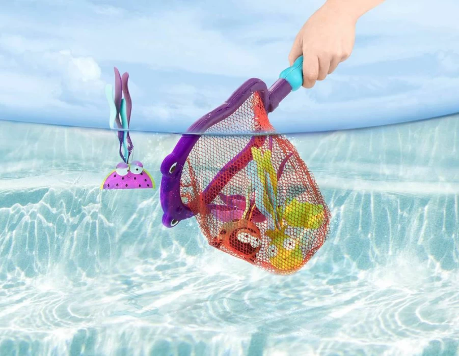 B. Toys Hippo Scoop-A-Diving Pool Water Play Set for Kids - 5 Piece Toy Bundle with Hippo Net & 4 Fun Water Toys - Outdoor Bath & Beach Toys for Ages 3+